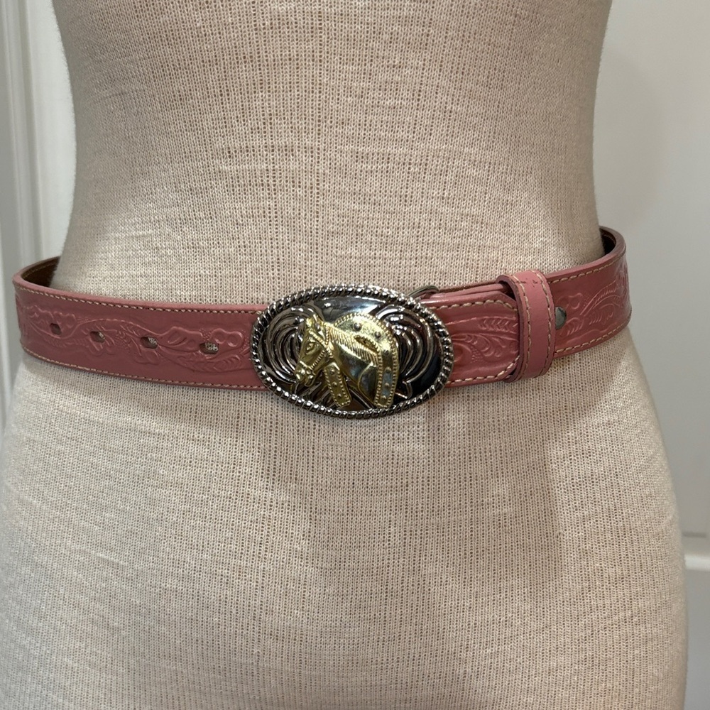 Nocona pink genuine leather western cowgirl belt with horse silver/gold buckle